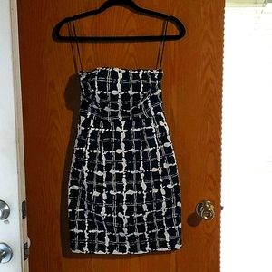 EXPRESS Black and white strapless dress